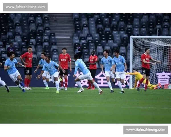 中超焦点战前瞻佳兆业迎战申花攻防博弈悬念十足谁能抢分左右走势 中超焦点战前瞻佳兆业迎战申花攻防博弈悬念十足谁能抢分左右走势